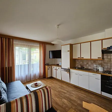 ゲストハウス Haus Schett