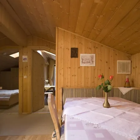 Haus Schett ゲストハウス