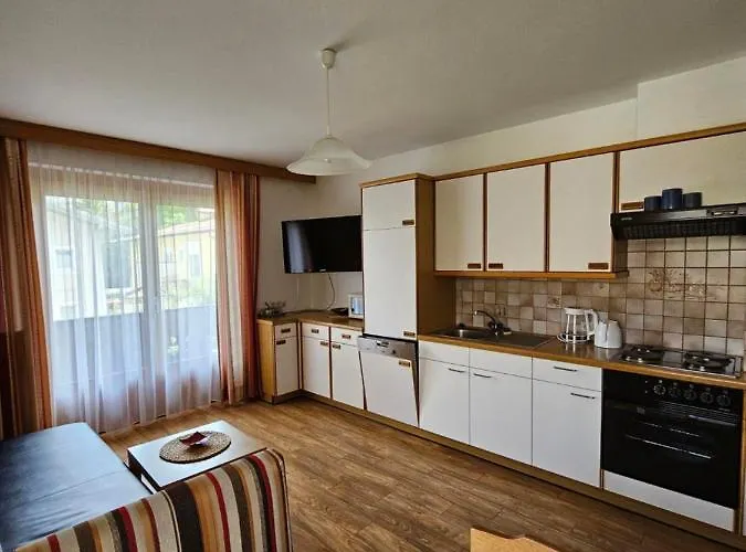 Πανσιόν Haus Schett Lienz