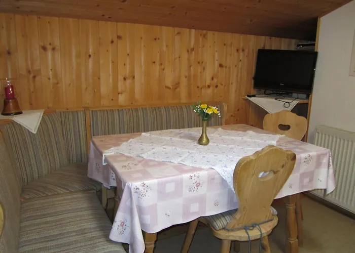 Haus Schett Πανσιόν Lienz